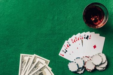 Live dealer in Plushie Frenzy studio engaging with players via real-time chat